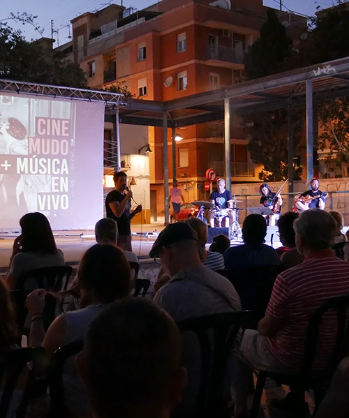 Actuación en directo de Cine Mudo + Música en vivo